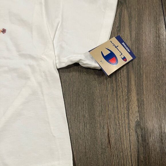 NWT Champion White Floral Graphic Crop Top - Size M - Picture 3 of 5